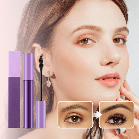 Langanhaltende Mascara für Länge, Volumen und Schwung